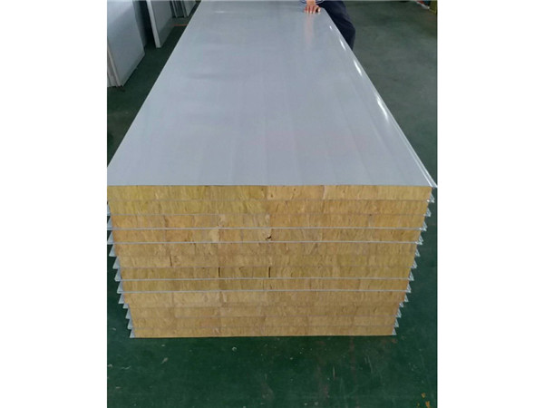 江西岩棉夹芯板厂家